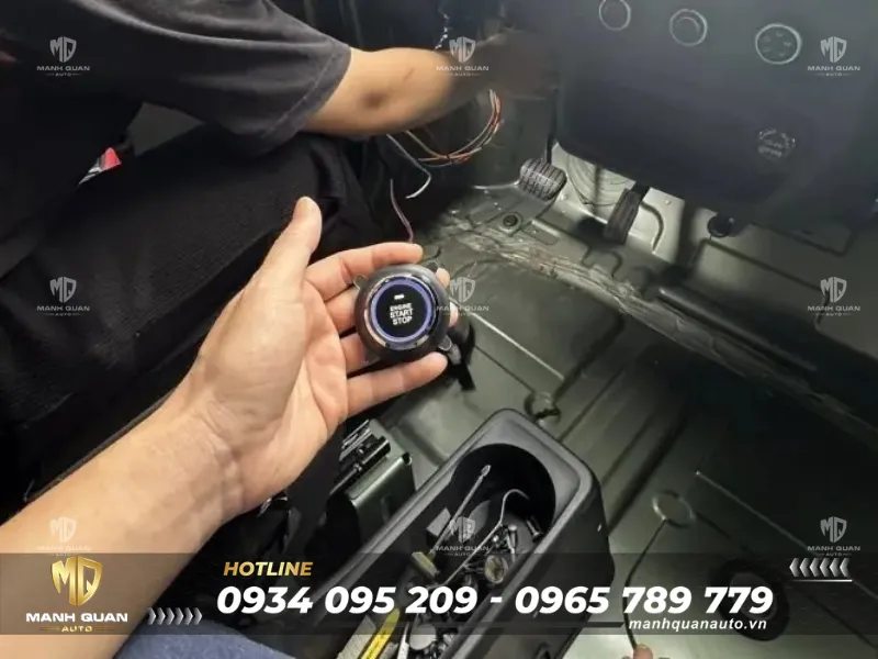 Tổng Hợp Phụ Kiện Cho Vinfast EC Van Cần Thiết Nhất 2026 Độ smart key cho Vinfast EC Van